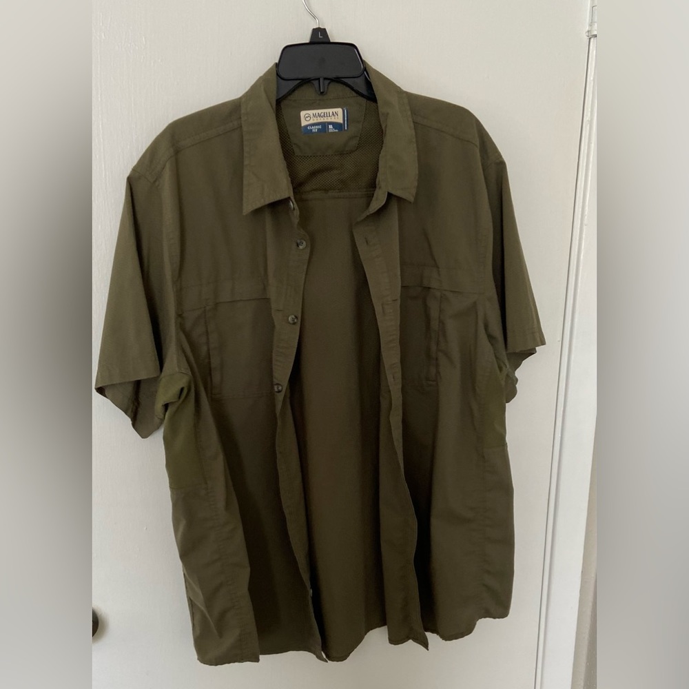 Magellan Outdoors XL moisture-wicking green short sleeve shirt